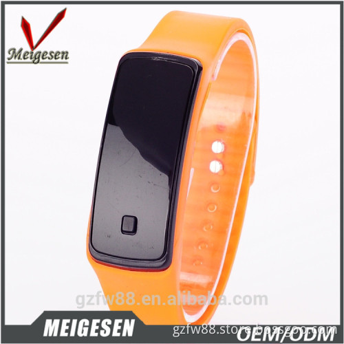 Manufacturer Customized LOGO LED Digital Rubber Bracelet Watch